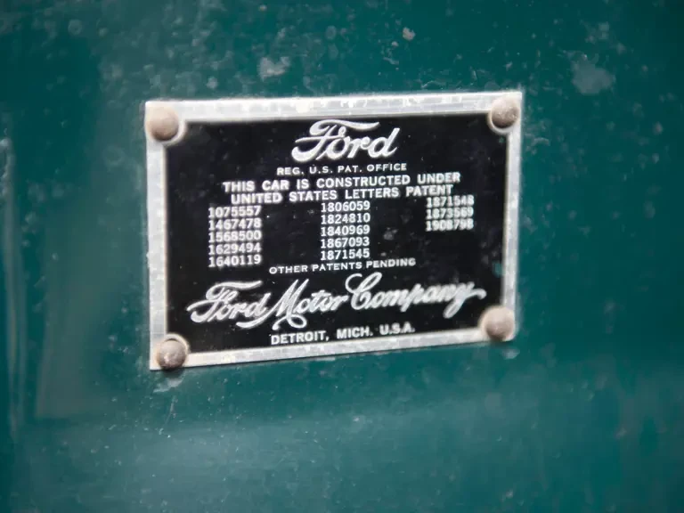 1934 Ford Model 18 & 40 - Image 8 of 14
