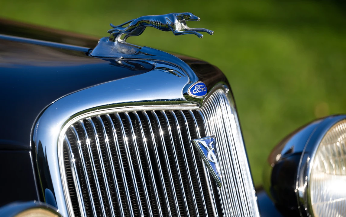 1934 Ford Model 18 & 40 - Image 9 of 14