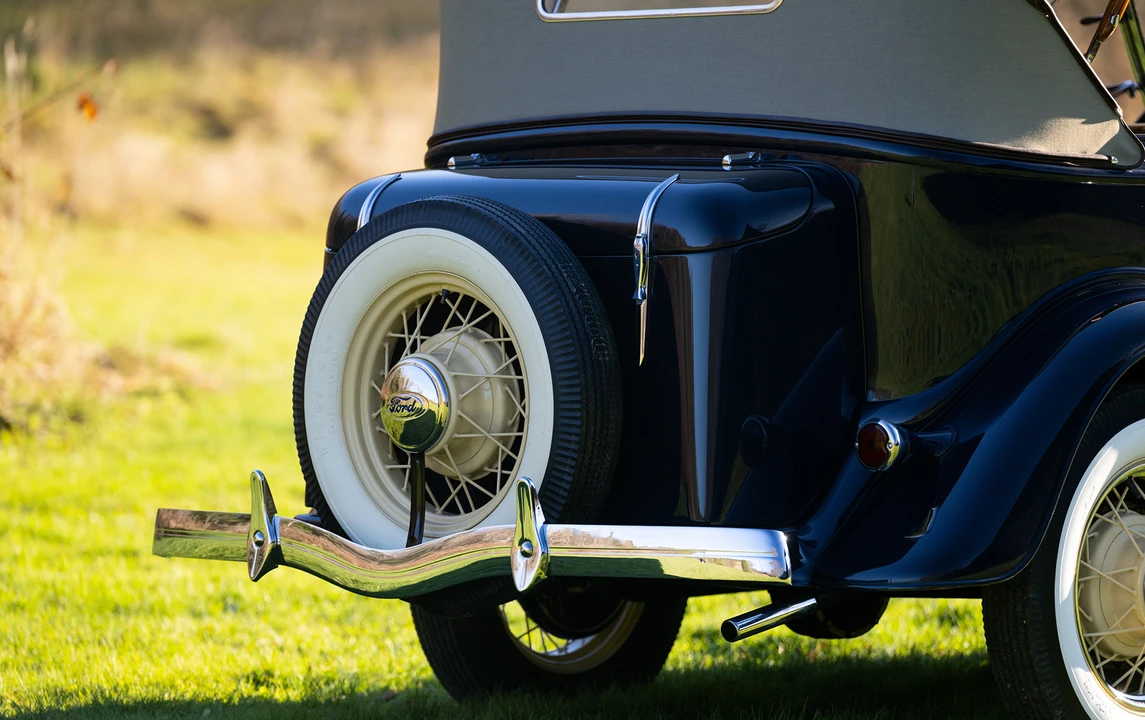 1934 Ford Model 18 & 40 - Image 12 of 14