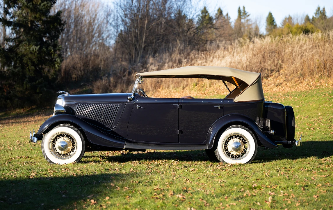 1934 Ford Model 18 & 40 - Image 2 of 14
