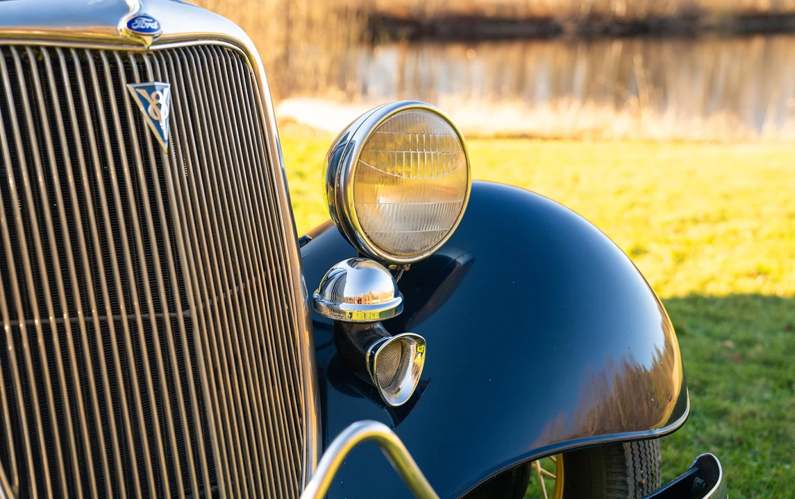 1934 Ford Model 18 & 40 - Image 11 of 26