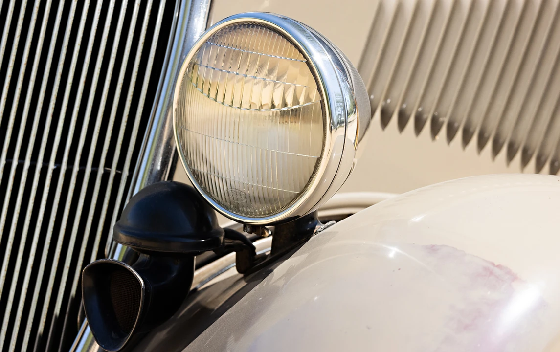 1934 Ford Model 18 & 40 - Image 15 of 31