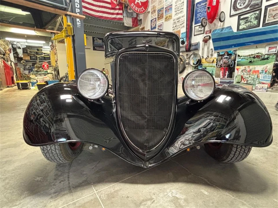 1934 Ford Model 18 & 40 - Image 13 of 20