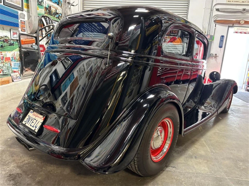 1934 Ford Model 18 & 40 - Image 15 of 20