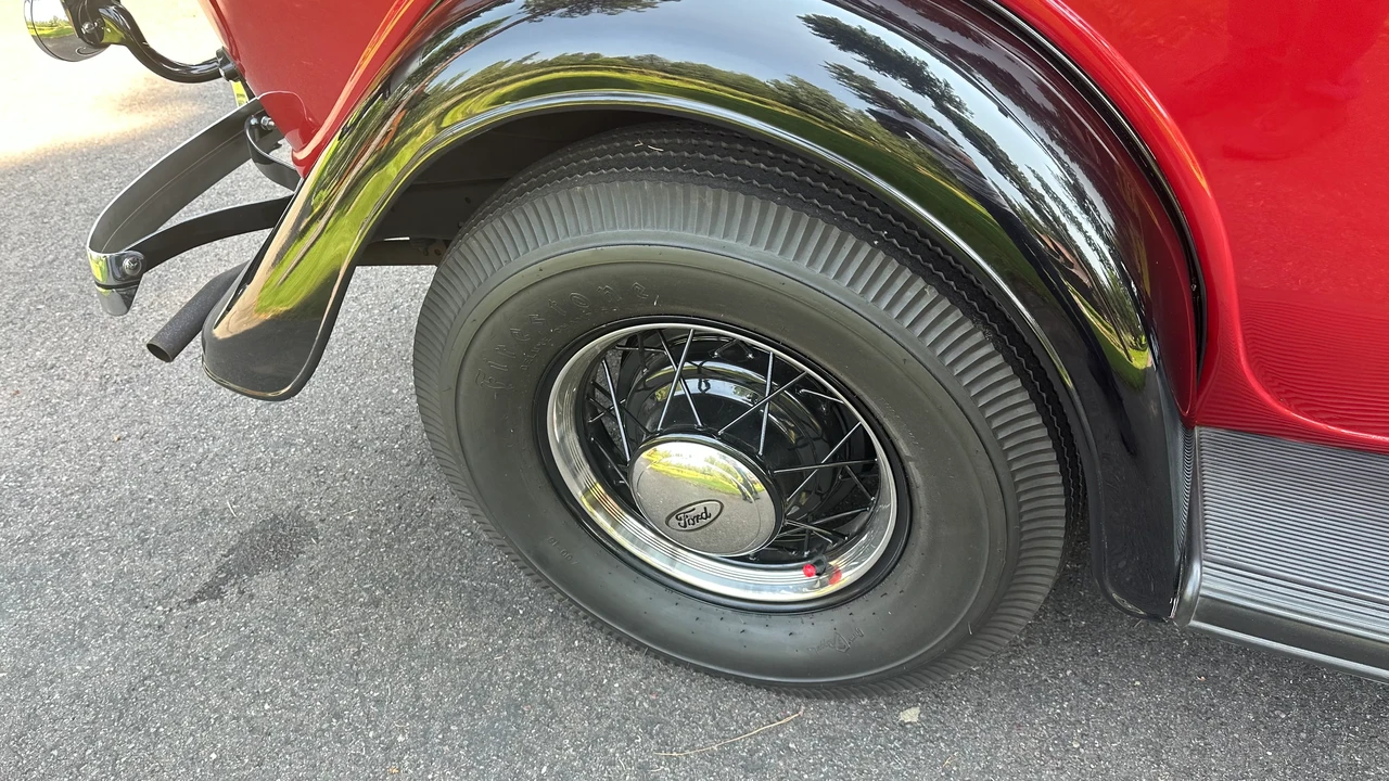 1934 Ford Standard & Deluxe & Super Deluxe - Image 23 of 31
