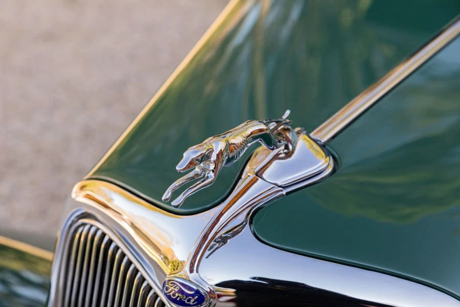 1934 Ford Model 18 & 40 - Image 9 of 31