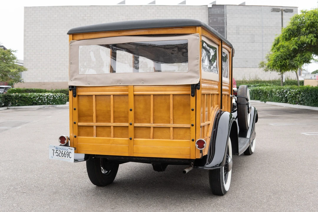 1934 Ford Model 18 & 40 - Image 9 of 31