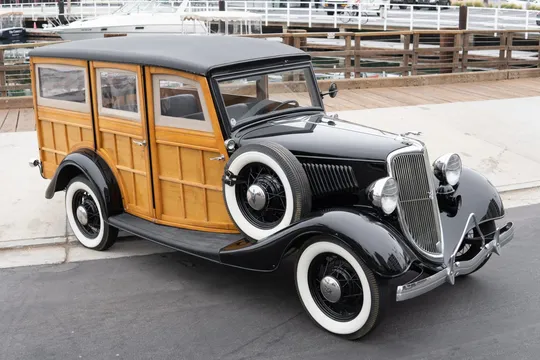 1934 Ford Woodie Wagon