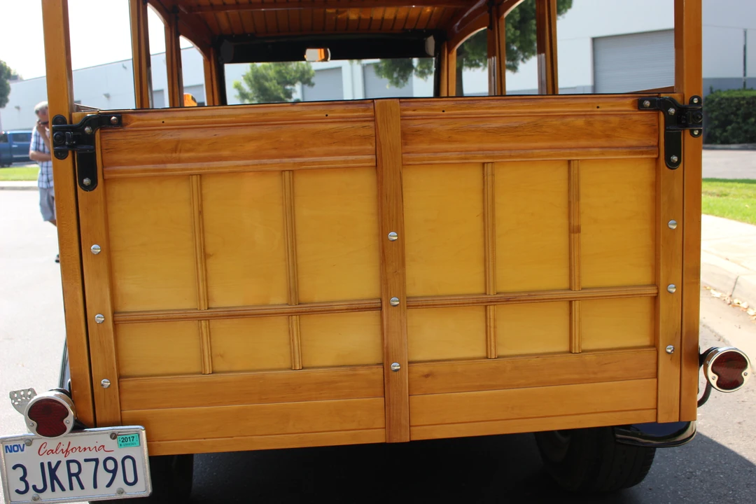 1934 Ford Model 18 & 40 - Image 16 of 31