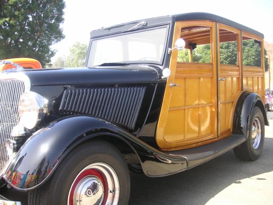 1934 Ford Model 18 & 40 - Image 10 of 31