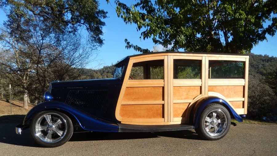 1934 Ford Model 18 & 40 - Image 2 of 8