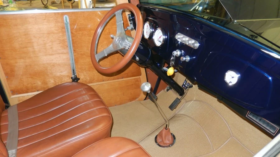 1934 Ford Model 18 & 40 - Image 4 of 8