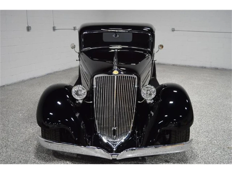 1934 Graham - Image 2 of 14