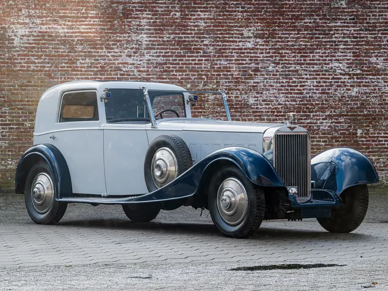 1934 Hispano-Suiza - Image 2 of 31