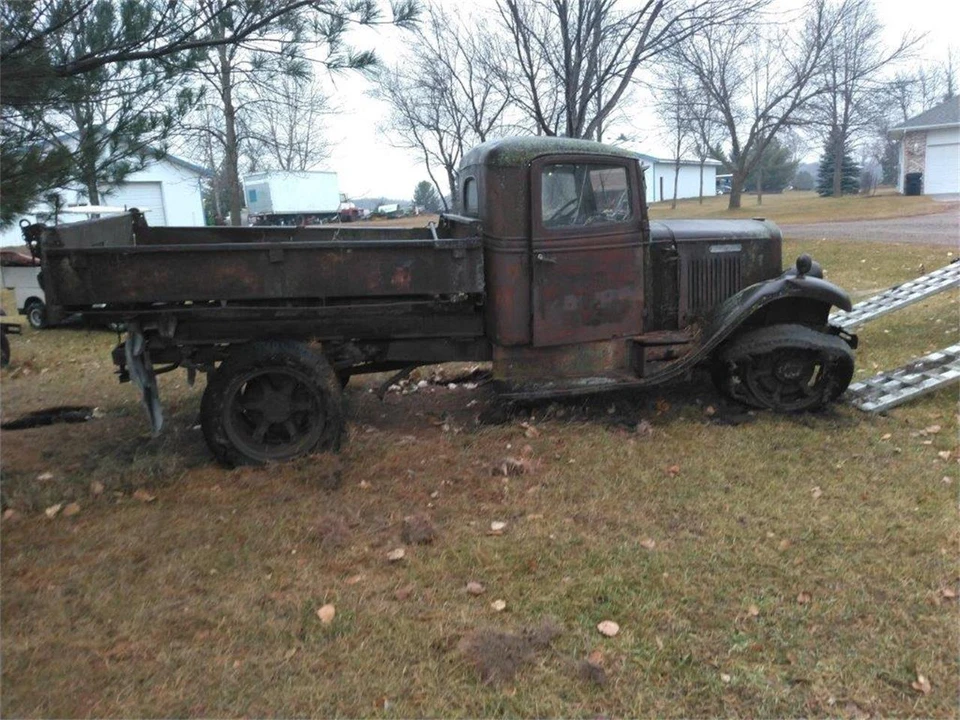 1934 International - Image 3 of 9