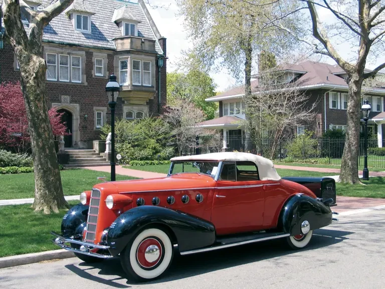 1934 LaSalle Series 50 - Image 2 of 2