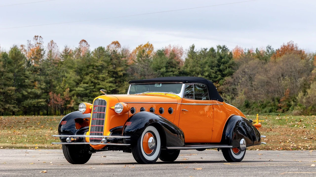 1934 LaSalle Series 50 - Image 15 of 31