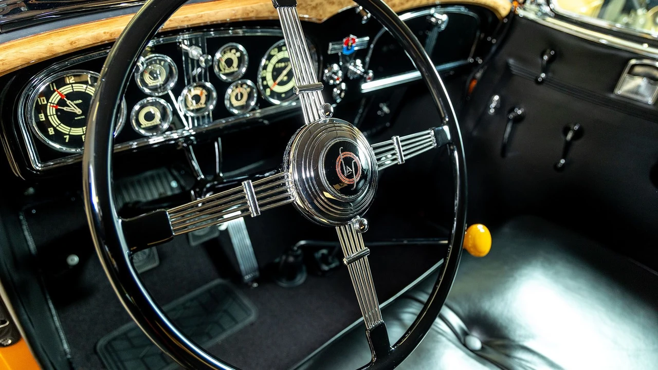 1934 LaSalle Series 50 - Image 13 of 31