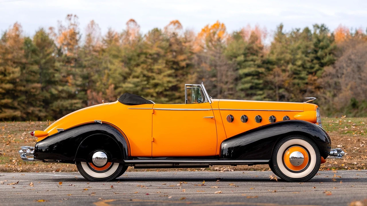 1934 LaSalle Series 50 - Image 3 of 31