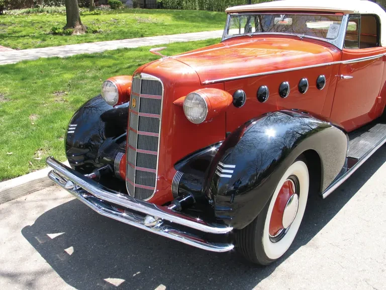 1934 LaSalle Series 50 - Image 2 of 2