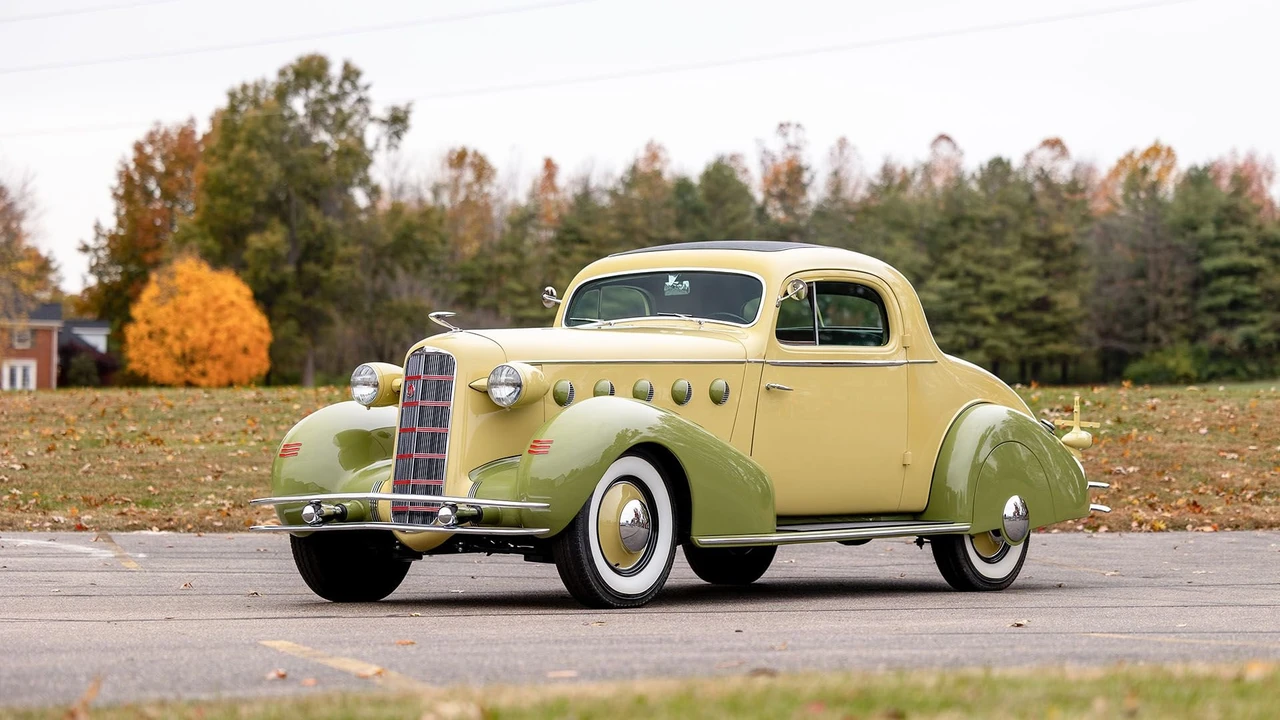 1934 LaSalle Series 50 - Image 12 of 31