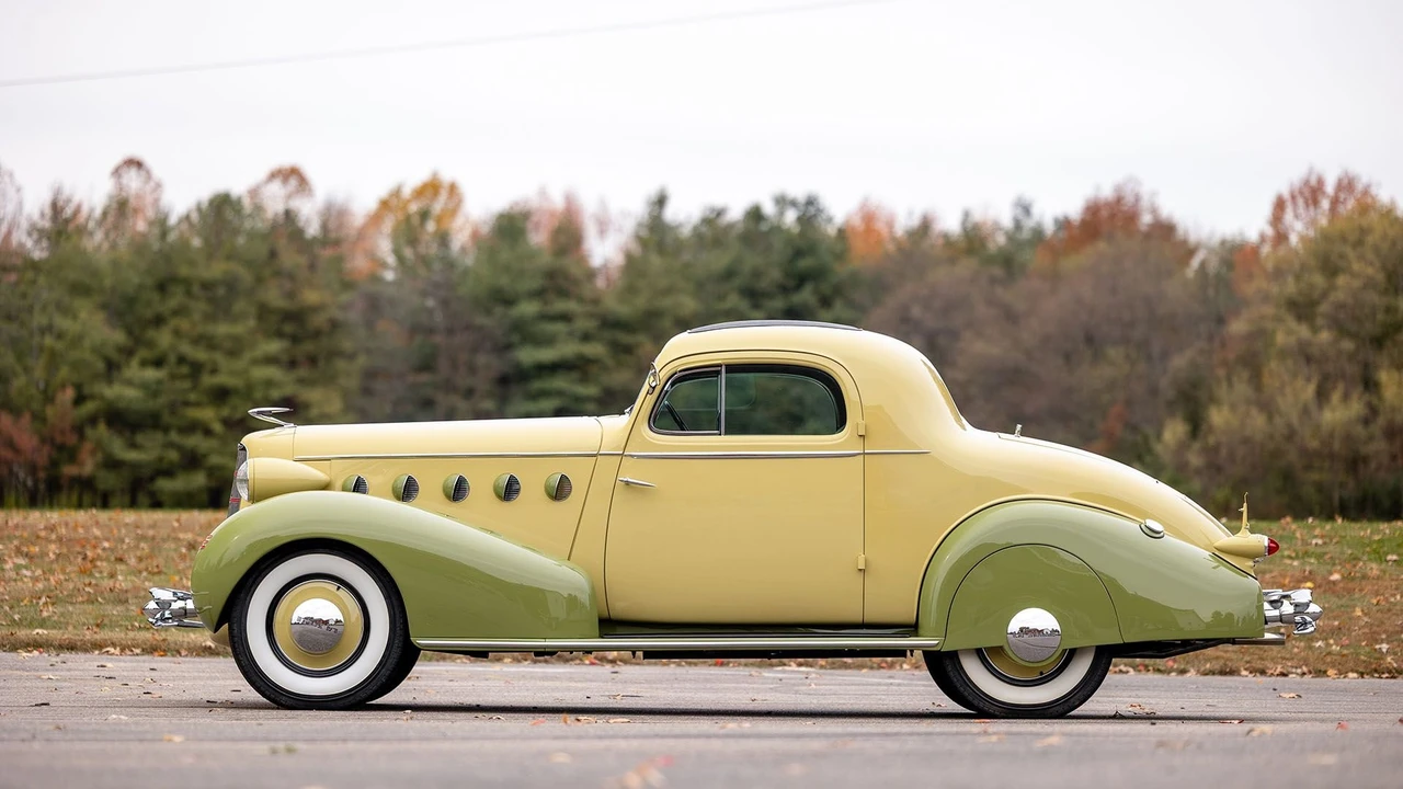 1934 LaSalle Series 50 - Image 18 of 31