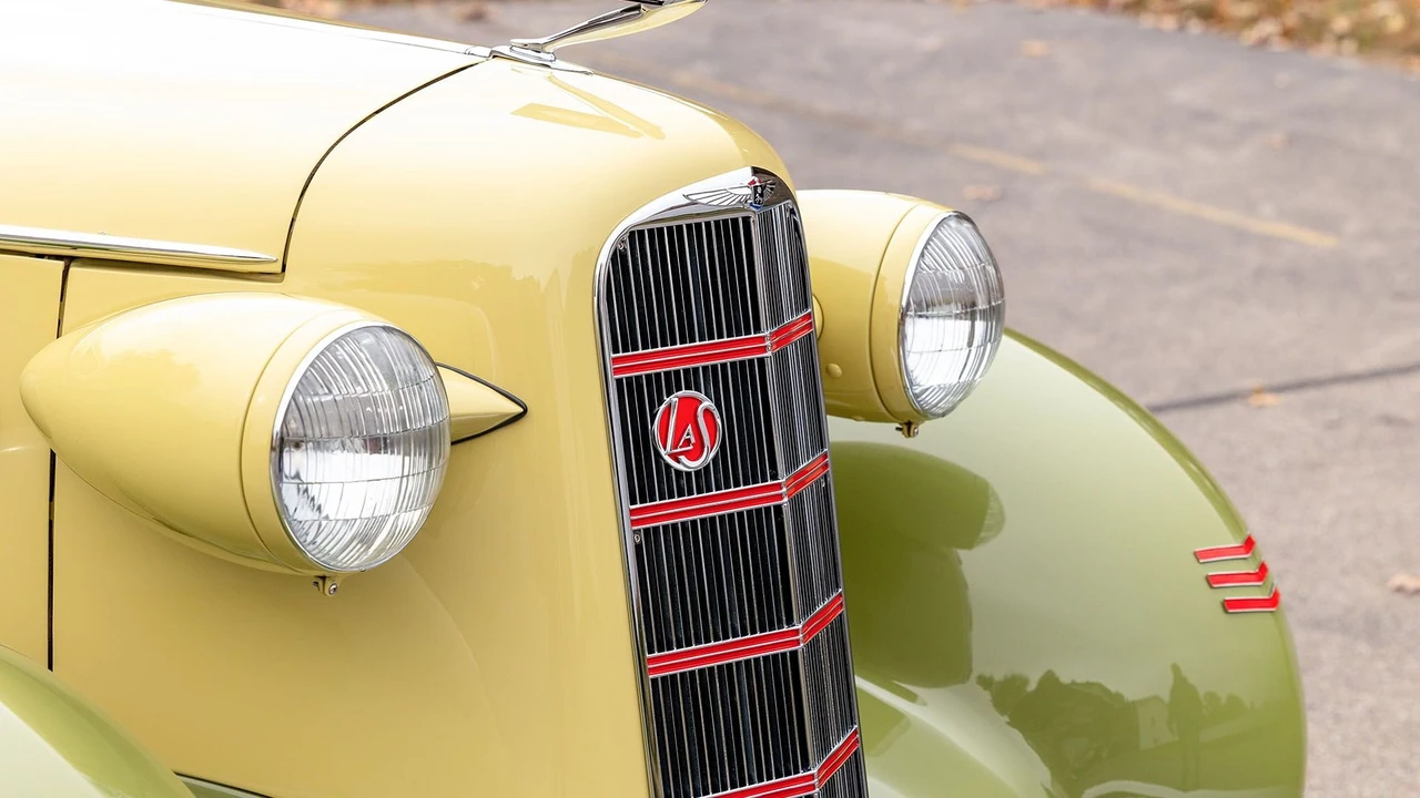 1934 LaSalle Series 50 - Image 24 of 31