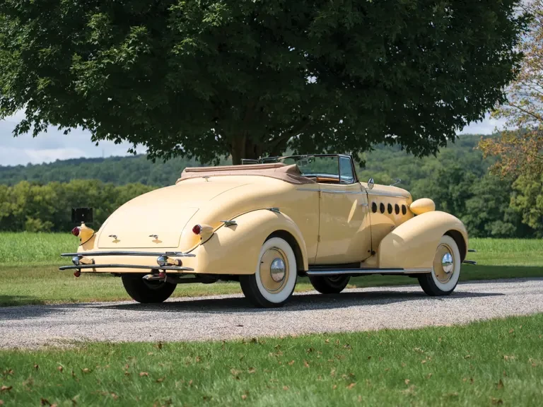 1934 LaSalle Series 50 - Image 3 of 24