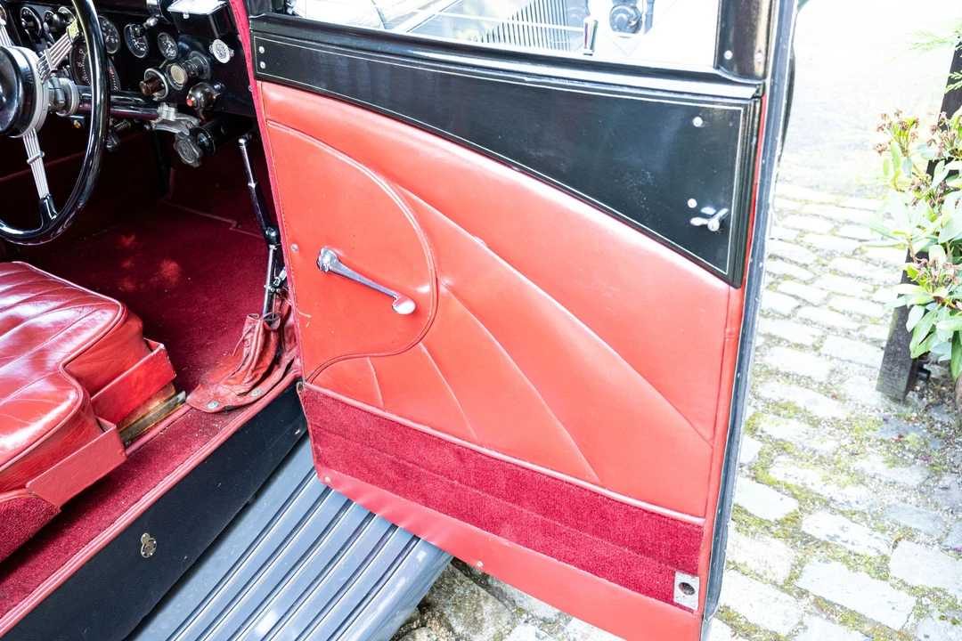 1934 Lagonda - Image 2 of 31
