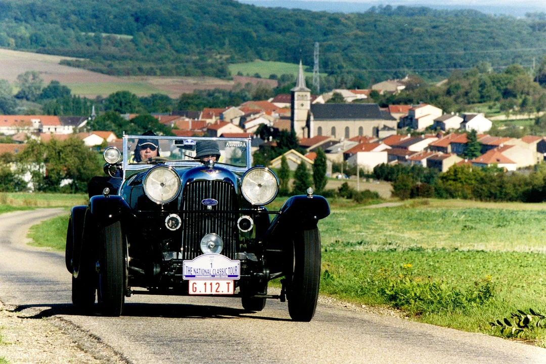 1934 Lagonda - Image 2 of 31