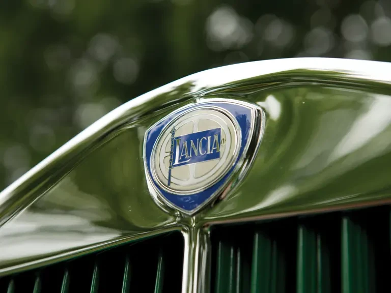 1934 Lancia - Image 8 of 31