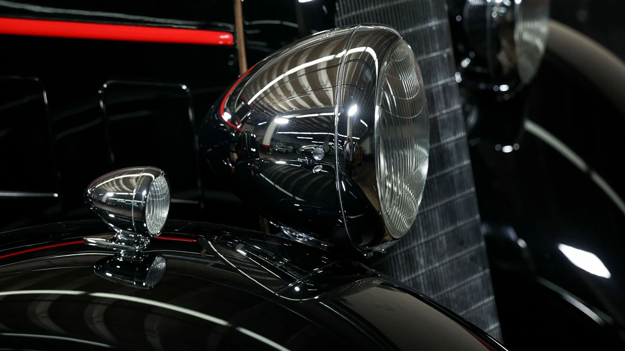 1934 Lincoln Zephyr - Image 18 of 31