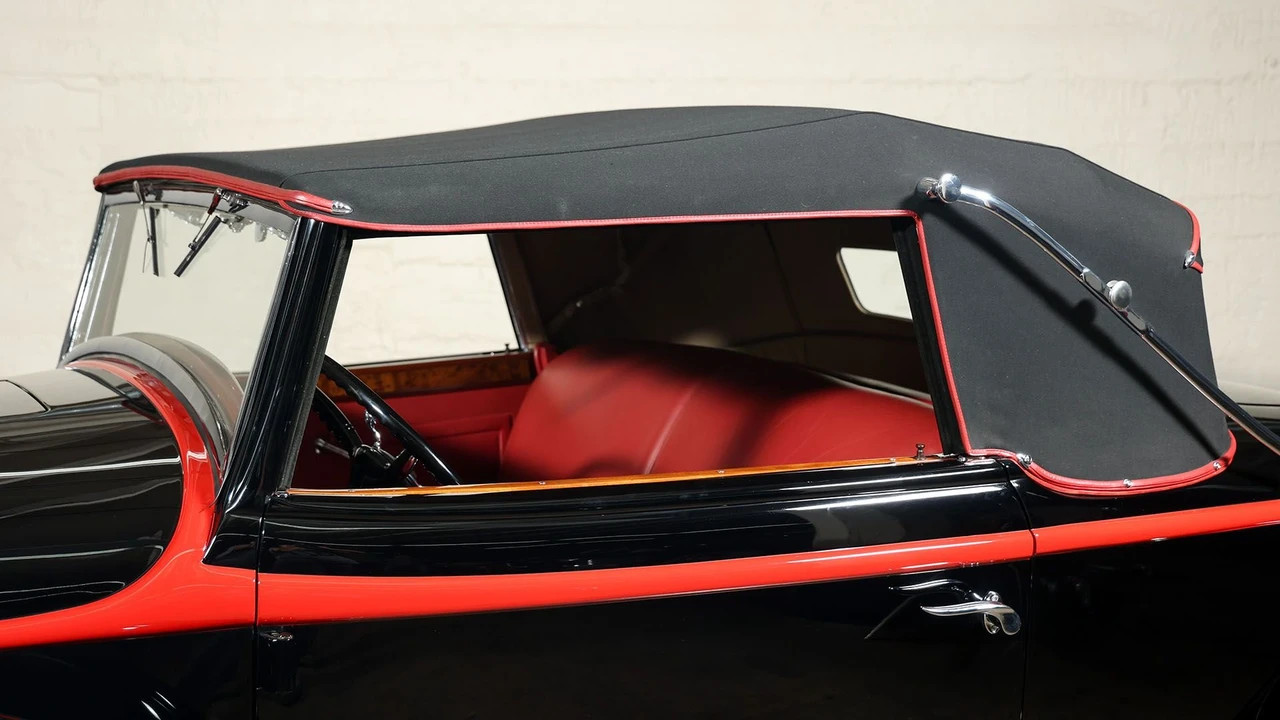 1934 Lincoln Zephyr - Image 16 of 31
