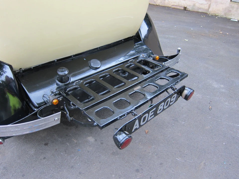 1934 Morris - Image 7 of 14