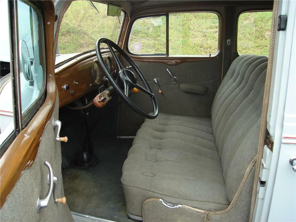 1934 Oldsmobile F-Series - Image 4 of 5