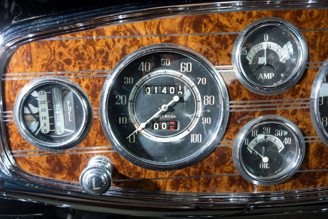 1934 Pierce-Arrow - Image 18 of 31