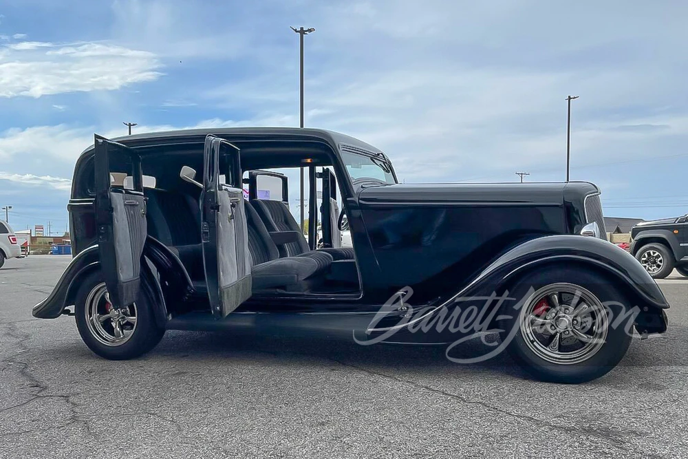 1934 Plymouth Deluxe & Special Deluxe - Image 5 of 15