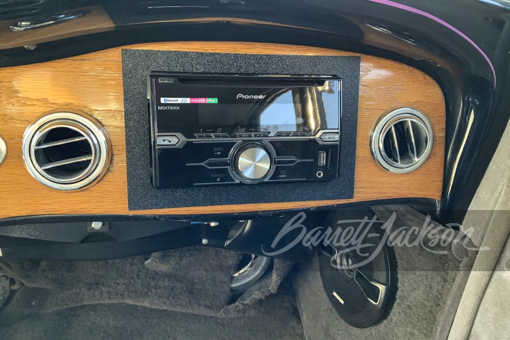 1934 Plymouth Deluxe & Special Deluxe - Image 6 of 15