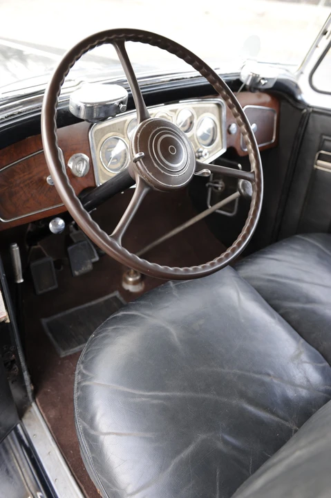 1934 Packard Eight - Image 6 of 10