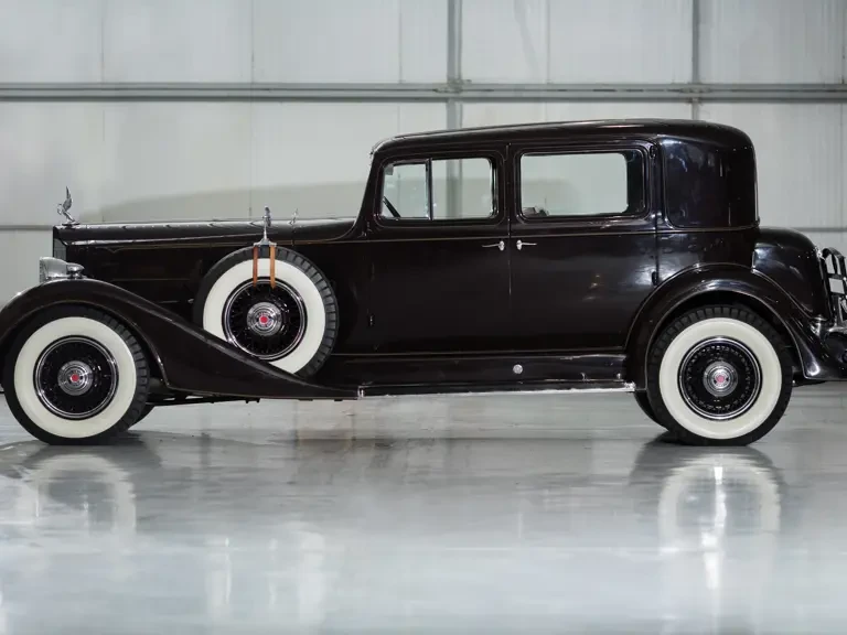 1934 Packard Eight - Image 6 of 16