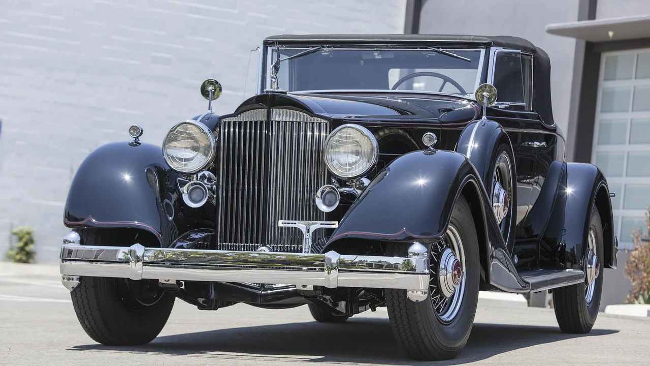 1934 Packard Twelve - Image 9 of 31