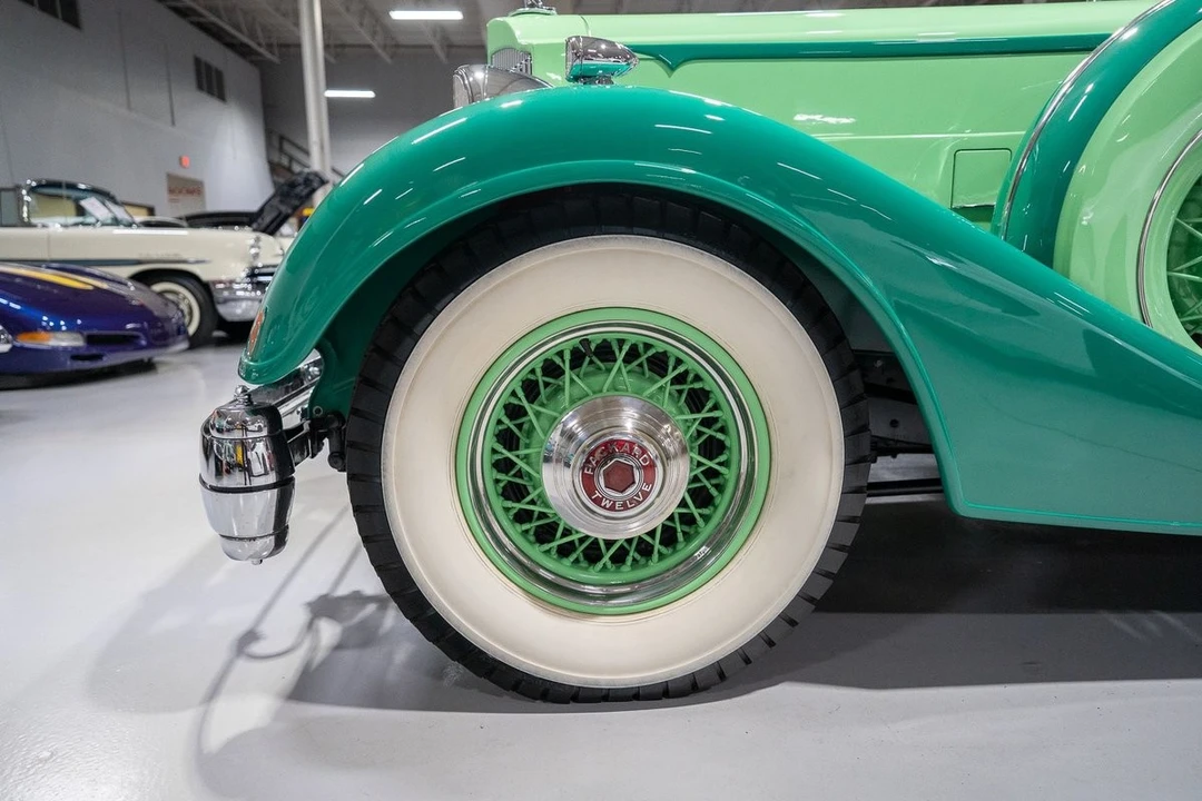1934 Packard - Image 18 of 31