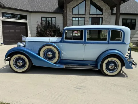 1934 Packard Eight Sedan