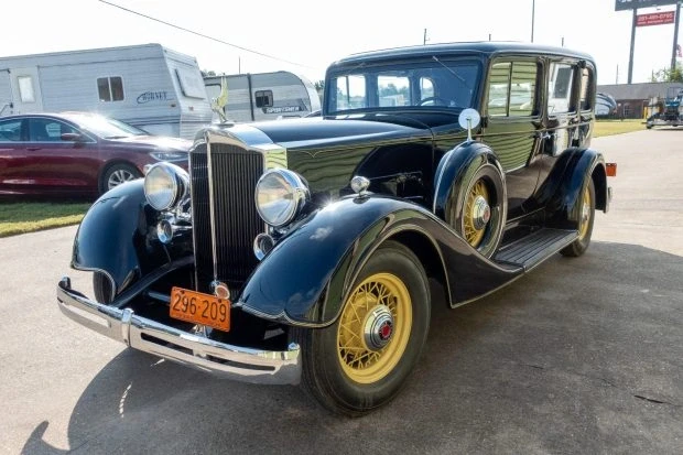 1934 Packard Eight - Image 3 of 8