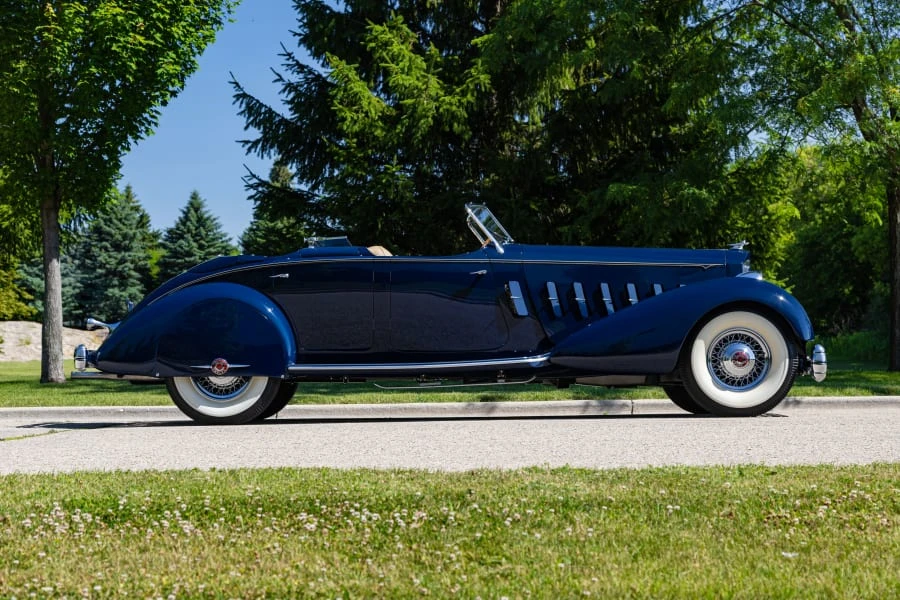 1934 Packard Twelve - Image 2 of 31