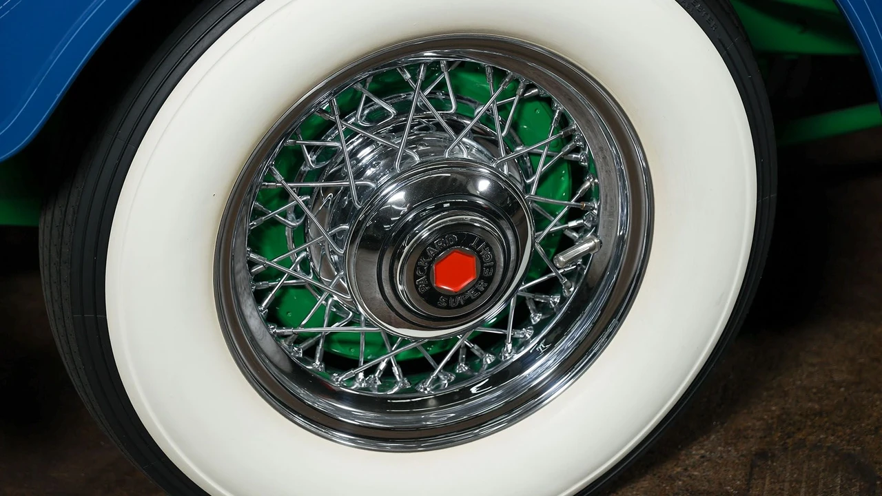 1934 Packard Eight - Image 23 of 31