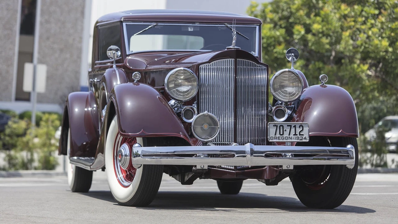 1934 Packard Eight - Image 5 of 31
