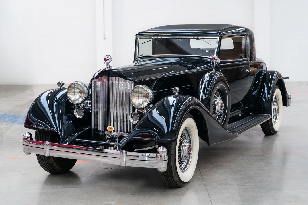 1934 Packard Twelve - Image 2 of 31