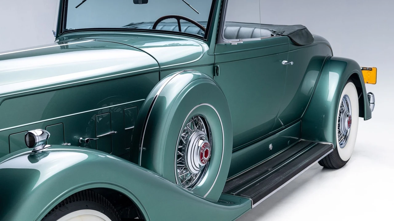 1934 Packard Twelve - Image 13 of 31