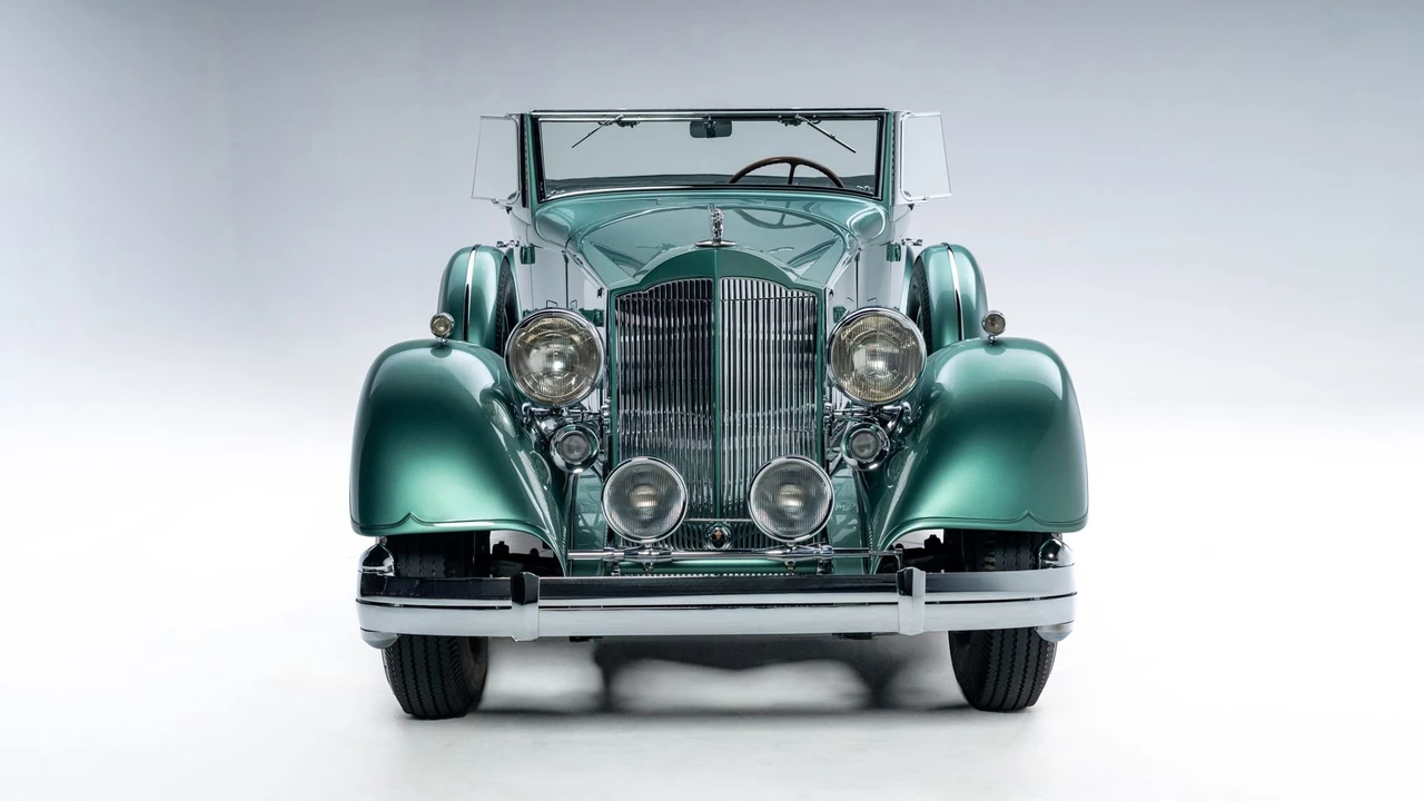 1934 Packard Twelve - Image 9 of 31